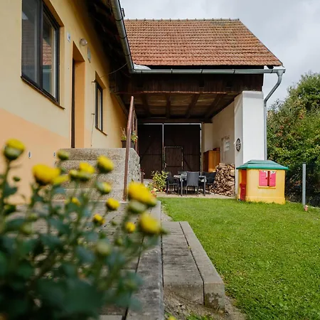 Brumov * Brumov (Brno-Country)
