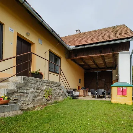 Brumov * Brumov (Brno-Country)