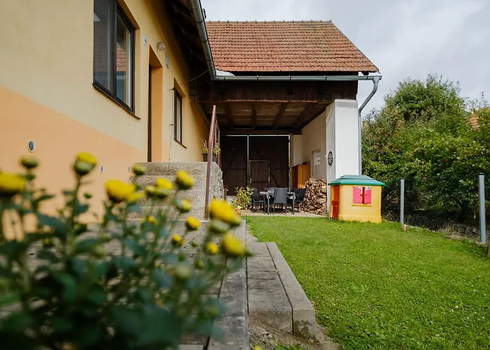 Brumov * Brumov (Brno-Country)